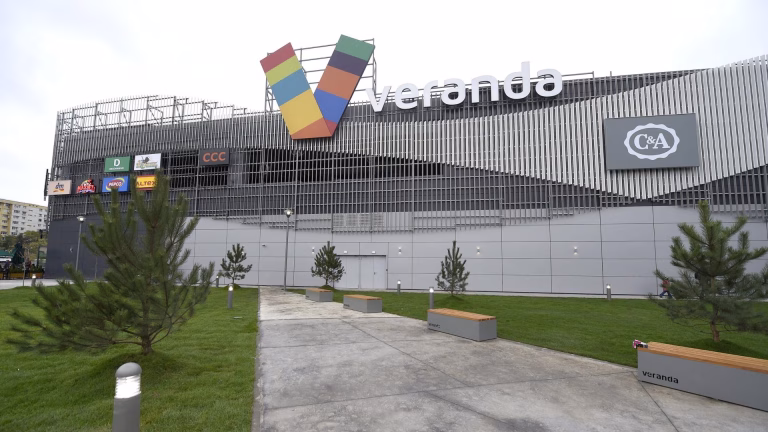 Programul de Paște al mall-urilor din București, modificat pentru sărbători