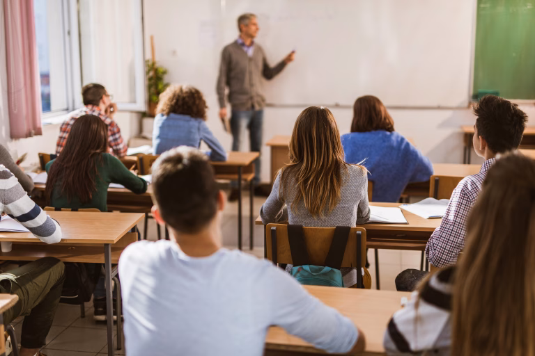 Simularea Evaluării Naționale pentru elevii de clasa a VIII-a se reia