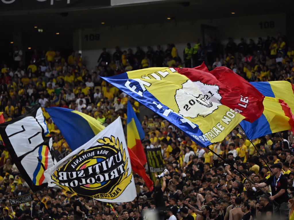 Berea revine pe stadioane după ce Senatul a modificat Legea 4 - Sport