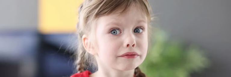Copiii pot face burnout și ei, chiar dacă nu știu să-l numească