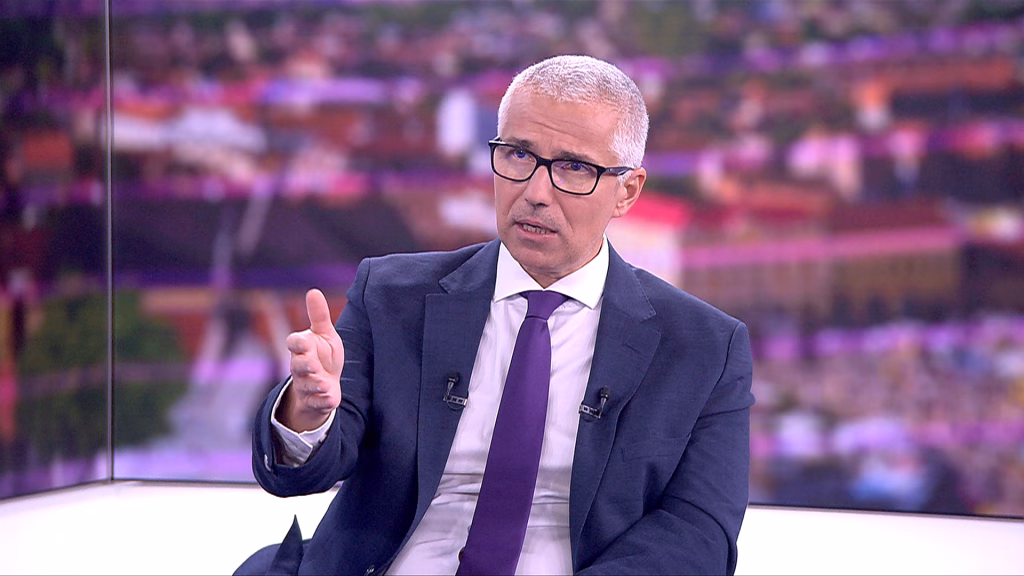 Marinescu neagă „blaturi” - Politica