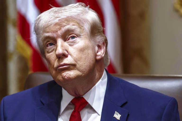 Pentagon pregătește loviturile în Iran, Trump caută scăpare