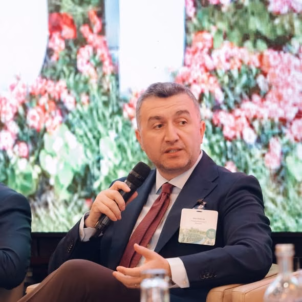 Specialiști din Europa au venit să vadă parcurile din Drumul Taberei - Bucuresti