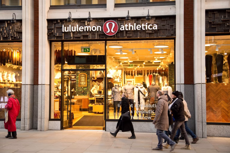 Deschiderea primului magazin lululemon în Băneasa Shopping City