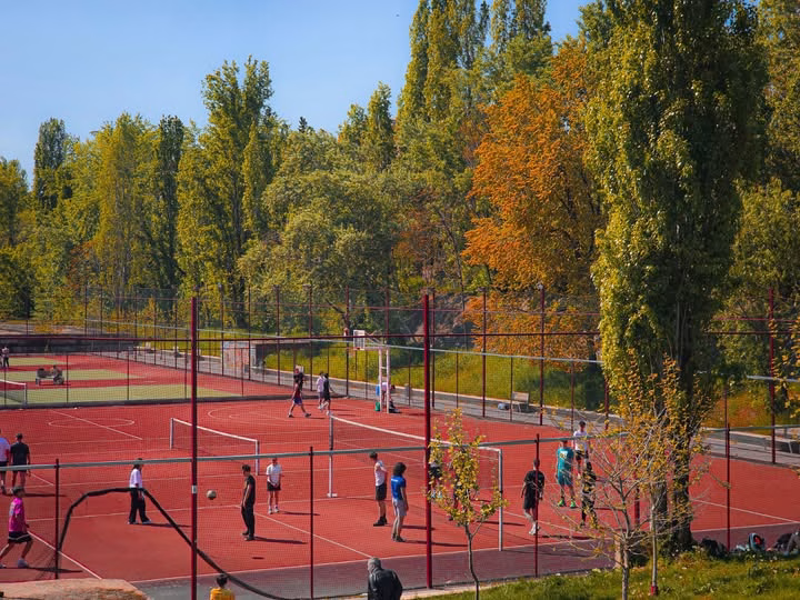 Baza sportivă gratuită din Sectorul 3, transformare totală - Bucuresti