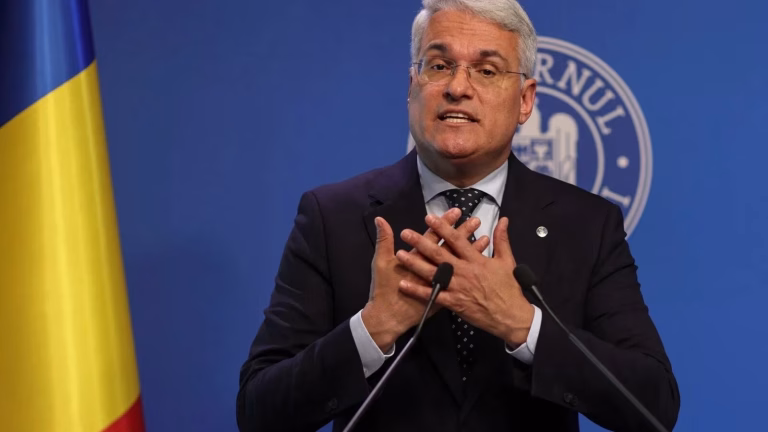 Pîslaru, țapul ispășitor al salarizării din Educație