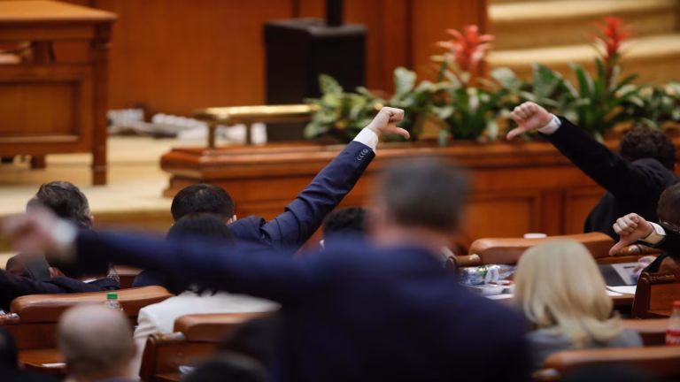 PNL primește parlamentari de la AUR, SOS și PSD