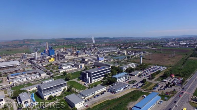 Romgaz cumpără Azomureș: afacere de 69 de milioane