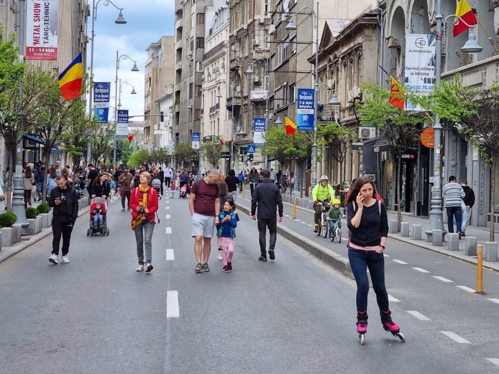 Weekend cu festival AI, RocKaraoke și Planeta Copiilor - Politica