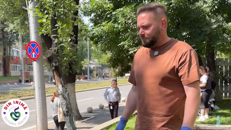 30.000 de flori plantate cu copiii în Sectorul 5
