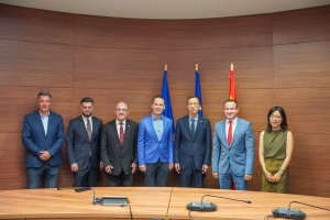Sectorul 3 vrea clase bilingve româno-chineze și noi parteneriate economice