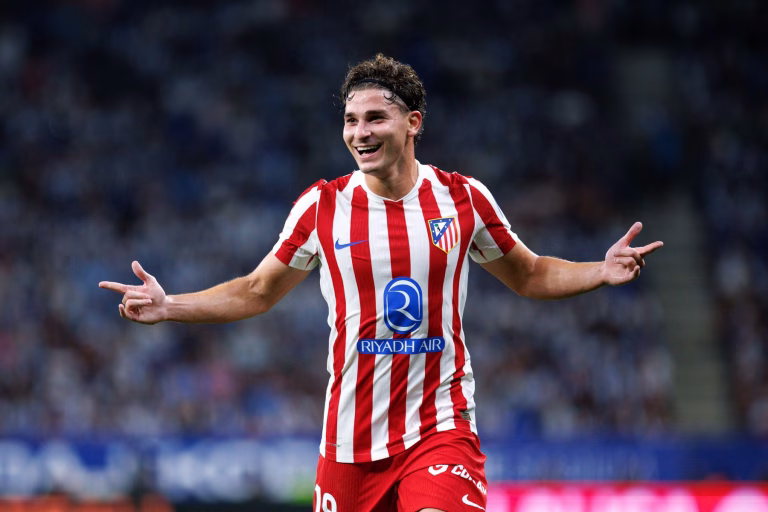 Ofertă de 150 milioane € pentru Julian Alvarez