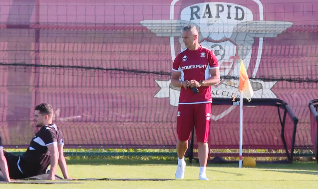 Rapid pregătește două transferuri: atacant și mijlocaș - Sport