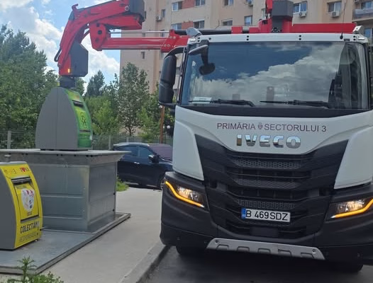 Sectorul 3 primește sesizări pe WhatsApp pentru gunoaie