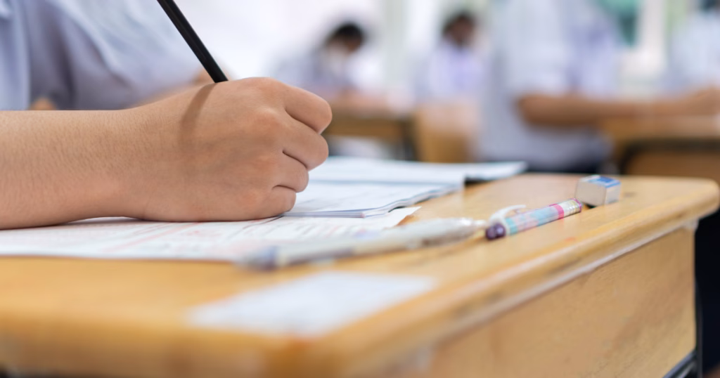 Bacalaureat și Evaluare Națională 2026: lucrările sunt aproape corectate - Politica