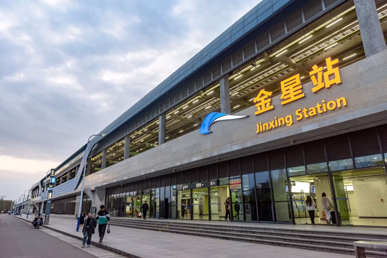 Caniculă în metrou? La Chengdu stațiile sunt refugii gratuite
