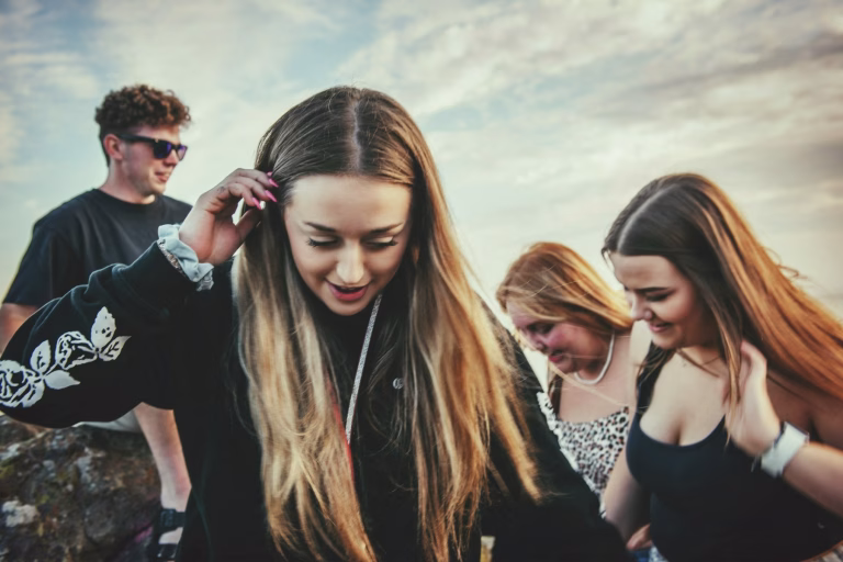 Cum cuceresc Hollywood-ul 3.000 de micro-influenceri