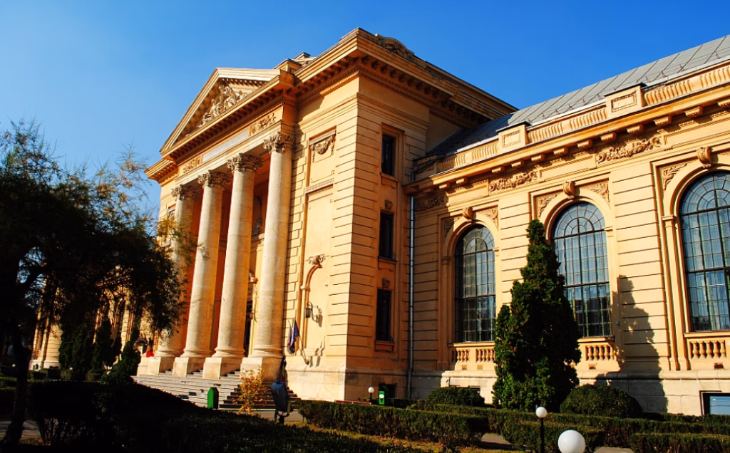 Facultatea de Medicină „Carol Davila” - Politica