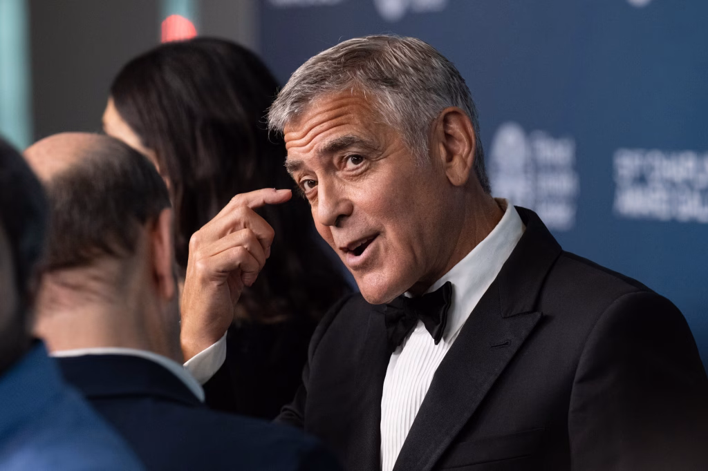George Clooney, acum oficial în topul celor mai bogați francezi - Politica