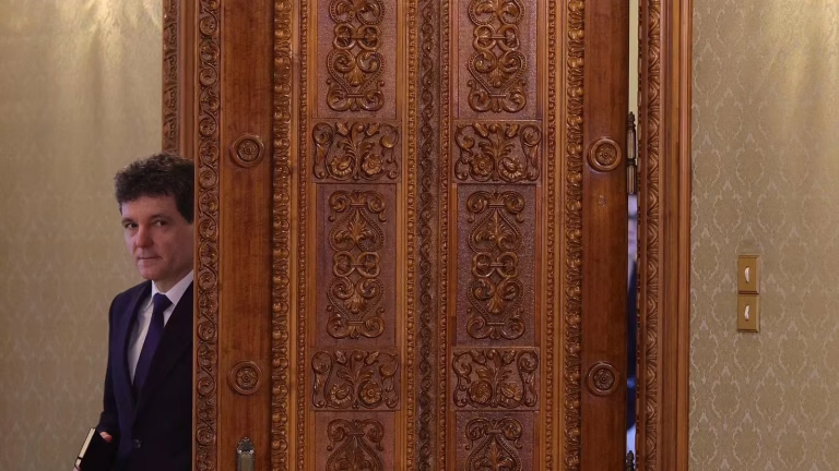 Iar consultări la Cotroceni: Dan cheamă liderii partidelor