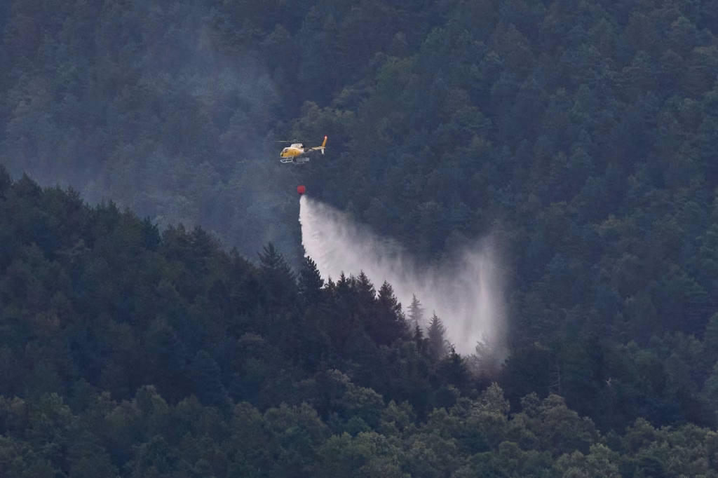 Incendii devastatoare în Spania: 12 morți în valul de căldură - Politica