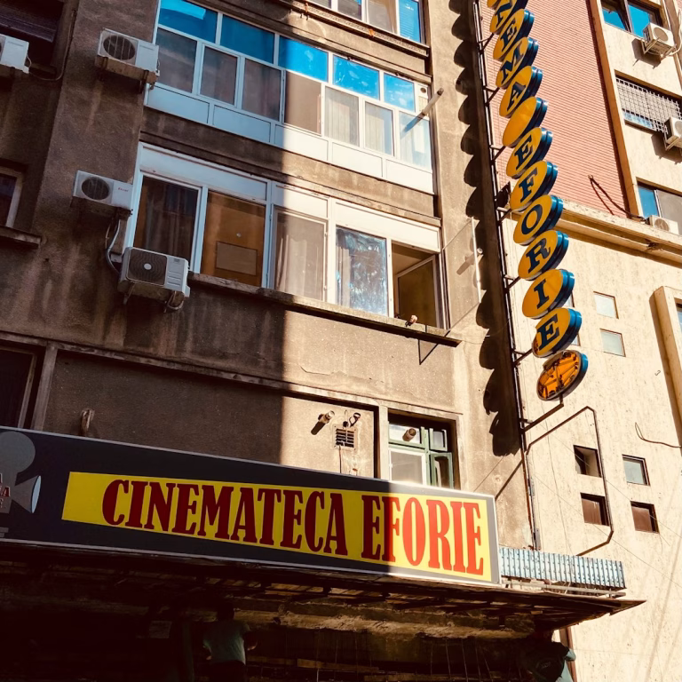 Înghesuiala la STB: scena clasică din stațiile bucureștene