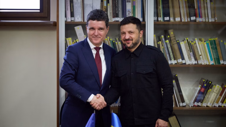 Nicușor Dan, azi la Kiev, la summit cu Ucraina