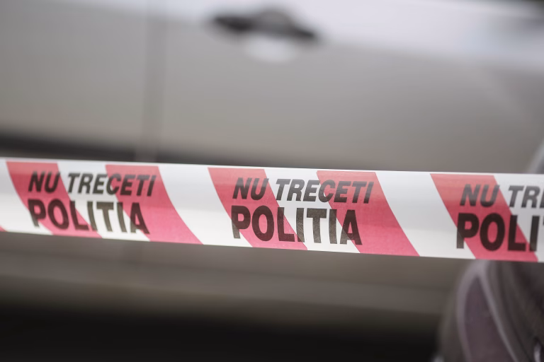 S-a certat cu șoferul de microbuz pe fumat și l-a înjunghiat