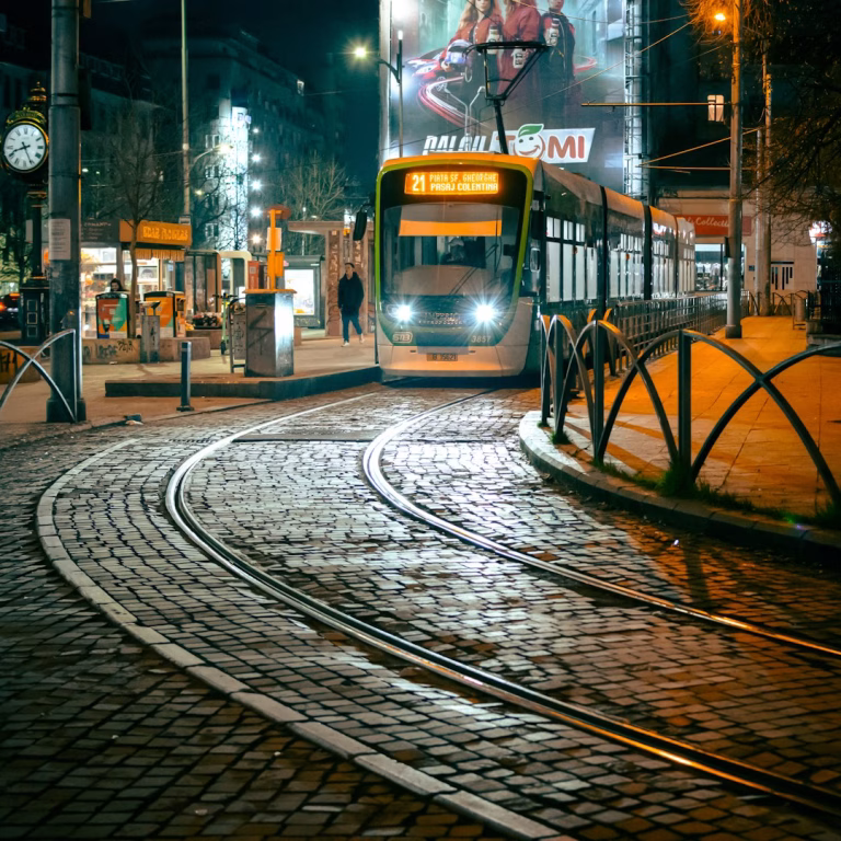 Șantier de tramvai: Chișinău e gata, Basarabia prinde viteză
