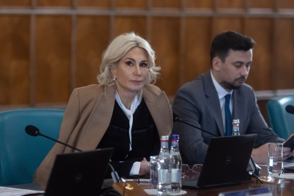 Turcan cere echitate în noua lege a salarizării bugetarilor