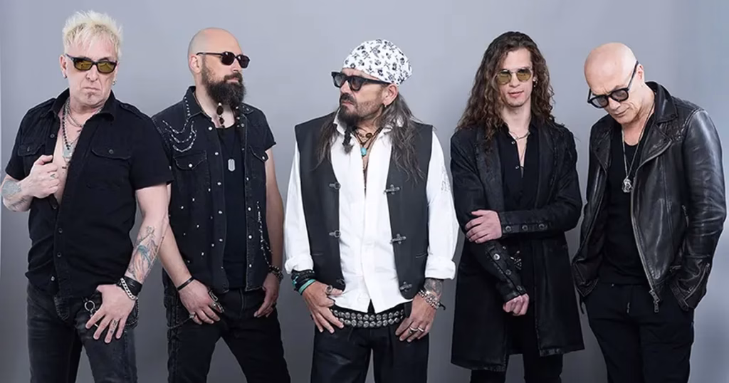 Cargo cheamă Arenele Romane la un concert cu puști pe scenă - Cultura