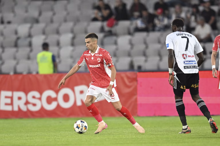 Dinamo – „U” Cluj, diseară de la 21:30, meci de „frați”
