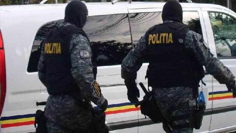 Poliţist din Timiş, prins într-o reţea de jafuri de 900.000 € - Politica