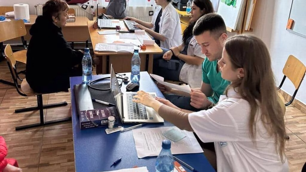 Sectorul 2 vrea încă un an de caravane medicale și cișmele smart - Bucuresti