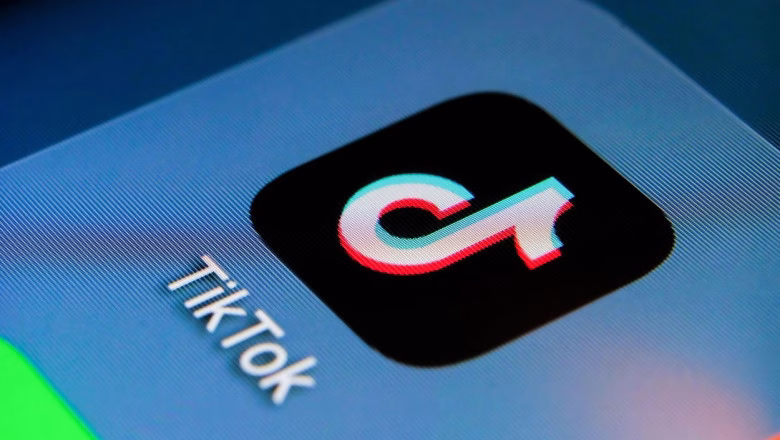 Trendul „strigoi” de pe TikTok, glume care ajung la 112 - Politica