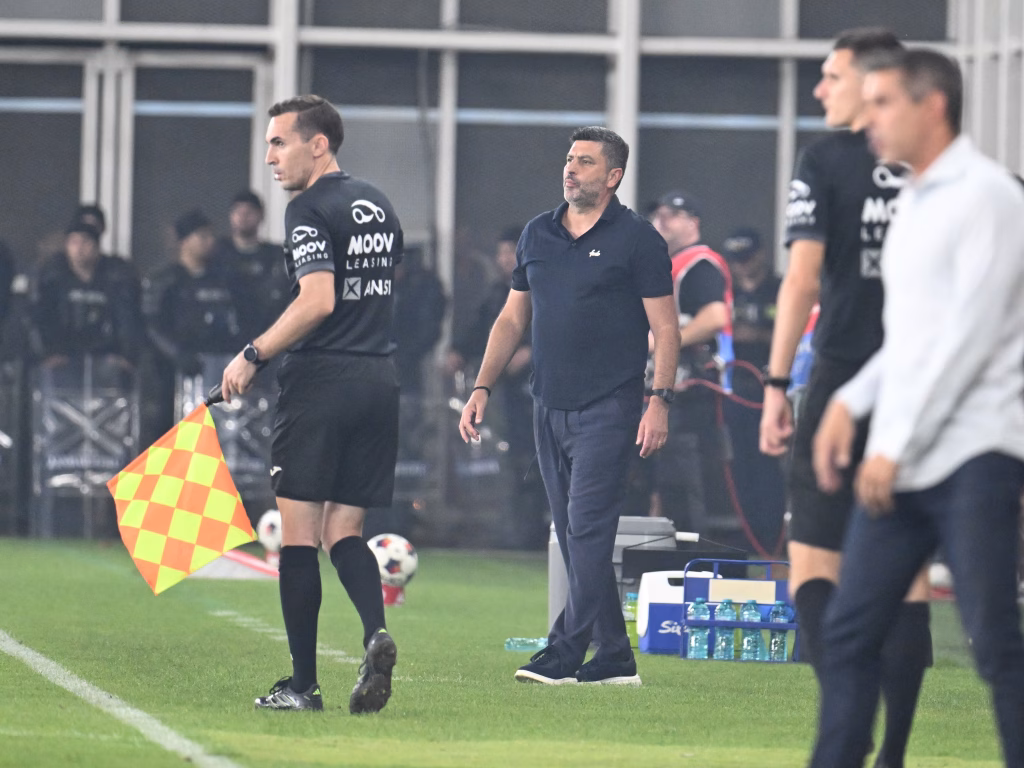 Baciu, reacție tăioasă după Dinamo - FCSB: „Nu e permis” - Sport