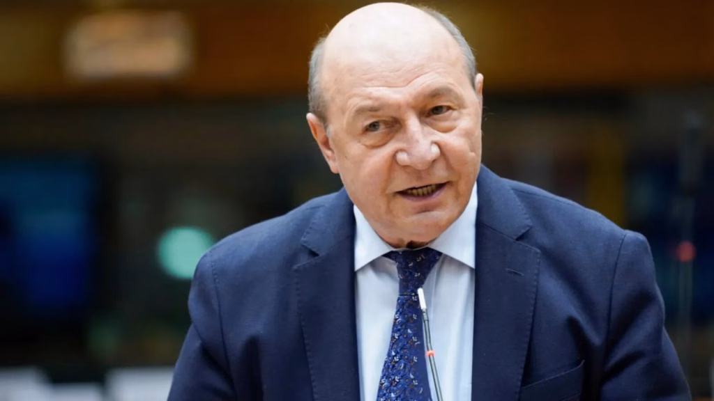 Băsescu ironizează criza premierului cu nunta lui Nazare - Politica