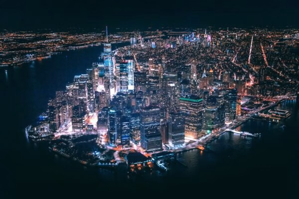 Bucureștiul, locul 214 la orașe globale. New York conduce - Politica