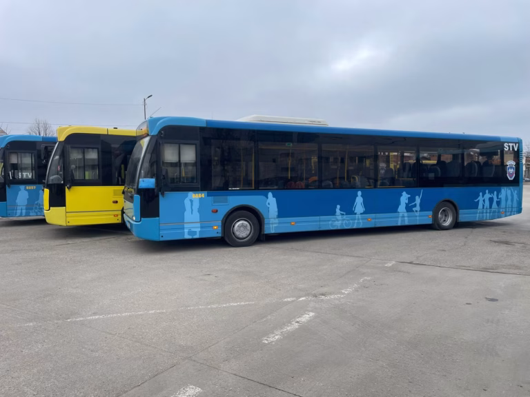 Ciucu vrea TPBI mai slabă și autobuze scurtate din Ilfov
