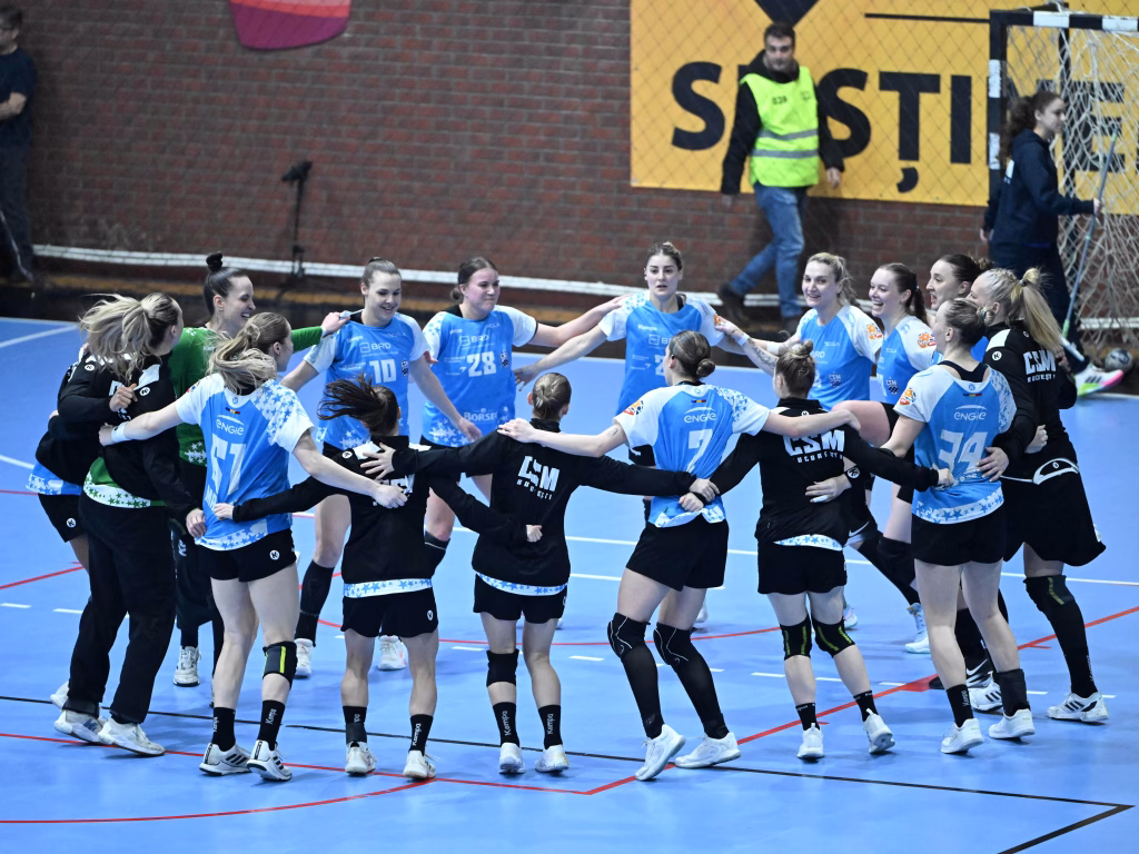 CSM București zdrobește Buducnost, scor 36-26, în Champions League - Sport