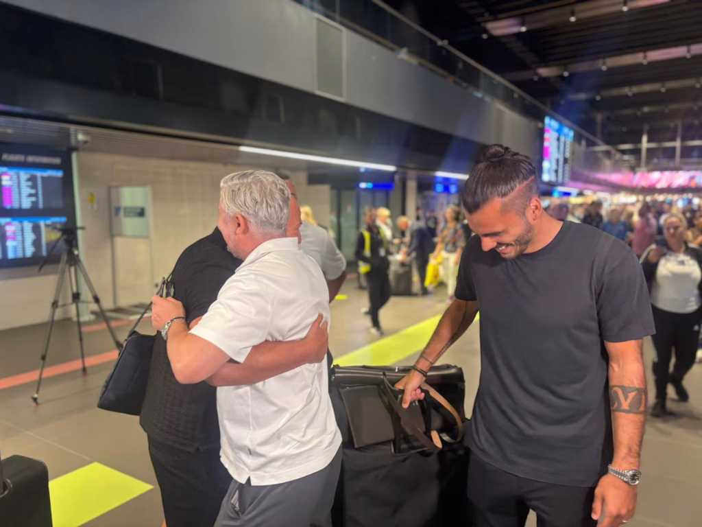 FCSB mai bifează un transfer: aterizare nocturnă în Capitală - Sport