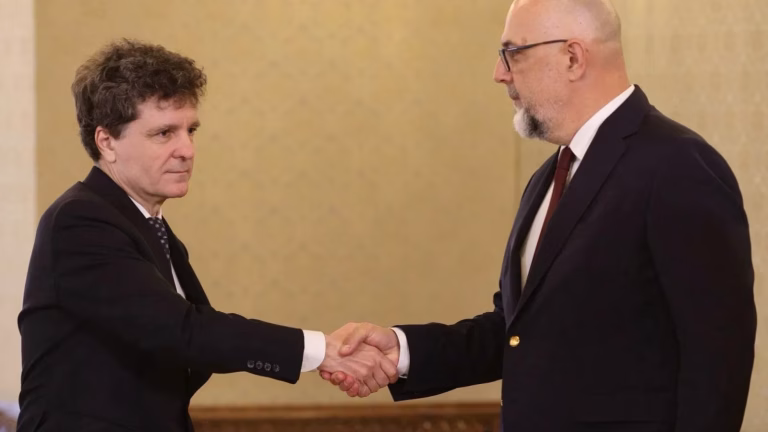Hunor premier? Varianta care ar împăca toată lumea