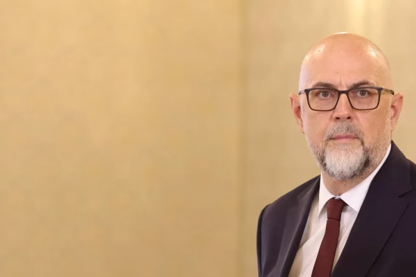 Hunor, tăios: Antal n-avea ce căuta în avionul spre Mykonos