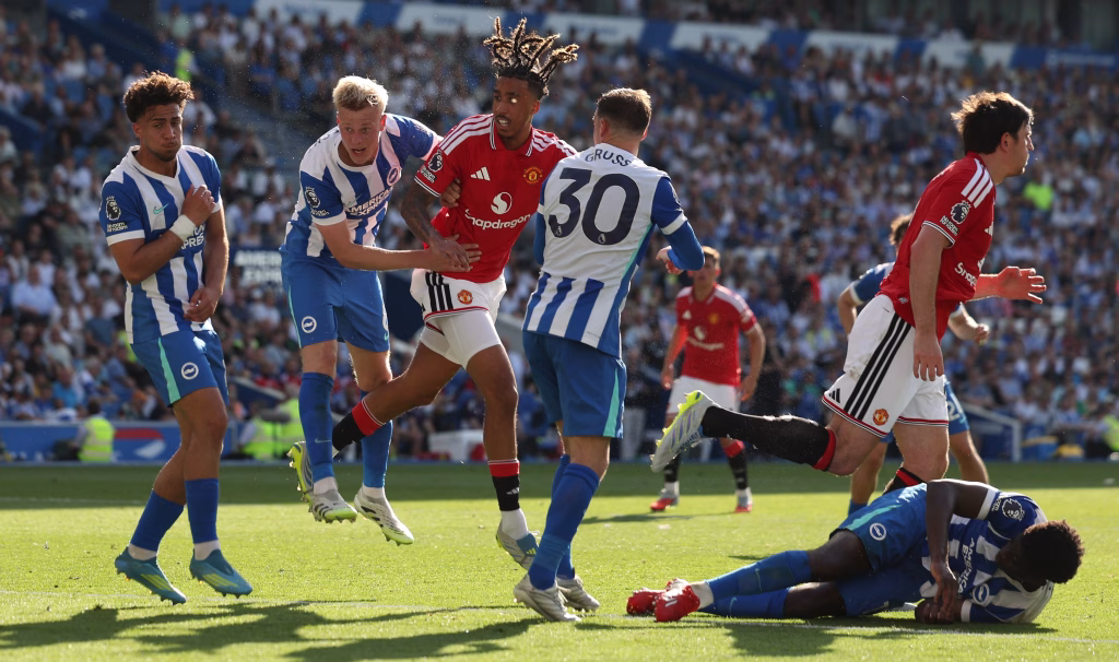 Manchester United - Brighton, diseară, în Cupa Ligii - Sport