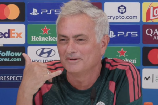 Mourinho, replică acidă când a fost întrebat de Chivu