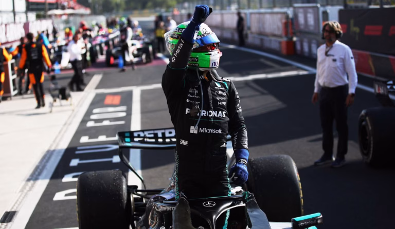 Nebunie la Monza: Antonelli, campion din coada plutonului