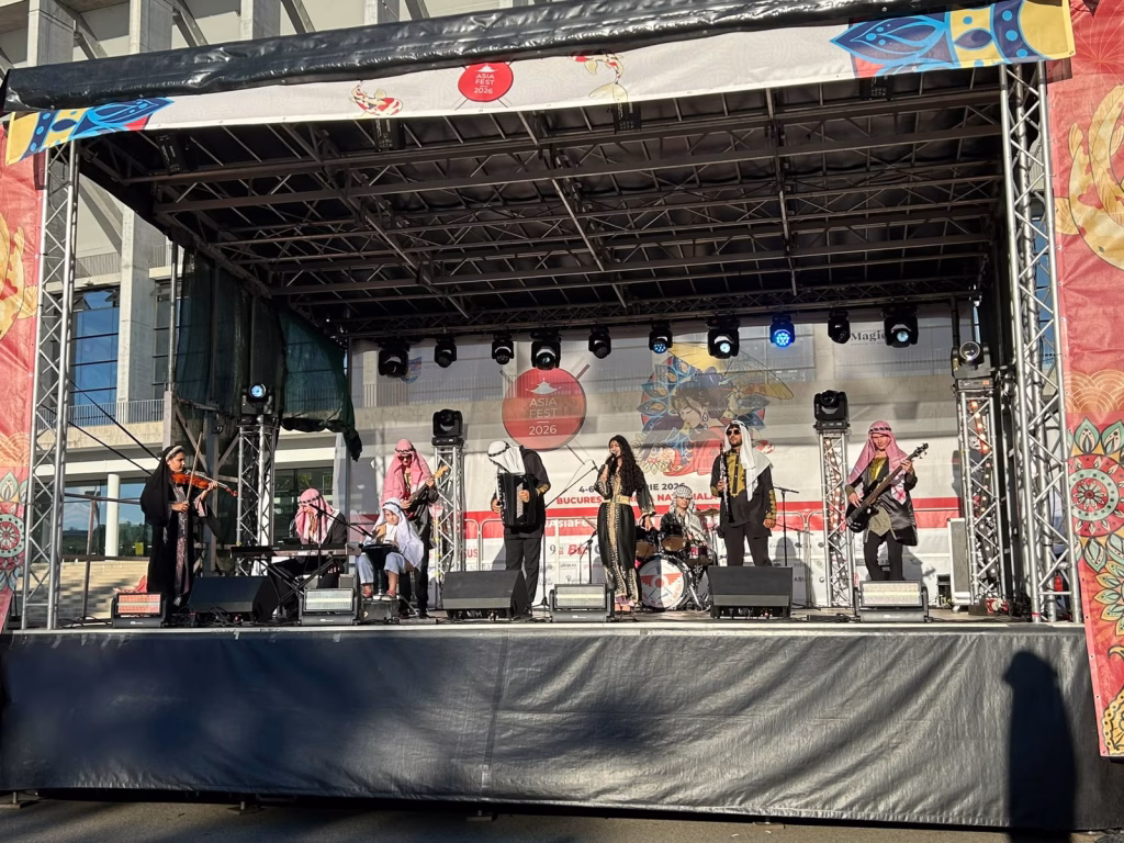 O zi la Asia Fest, lângă Arena Națională - Bucuresti