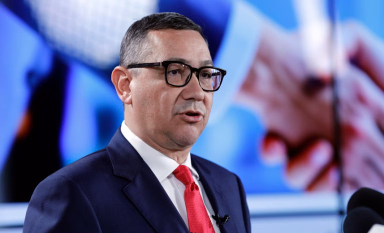 Ponta, despre zborul spre Mykonos: „se bat găștile pe CCR”””