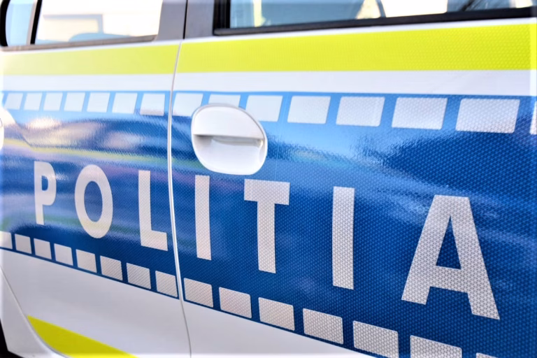 Prins cu mâna în frigider, la propriu, în Brăila