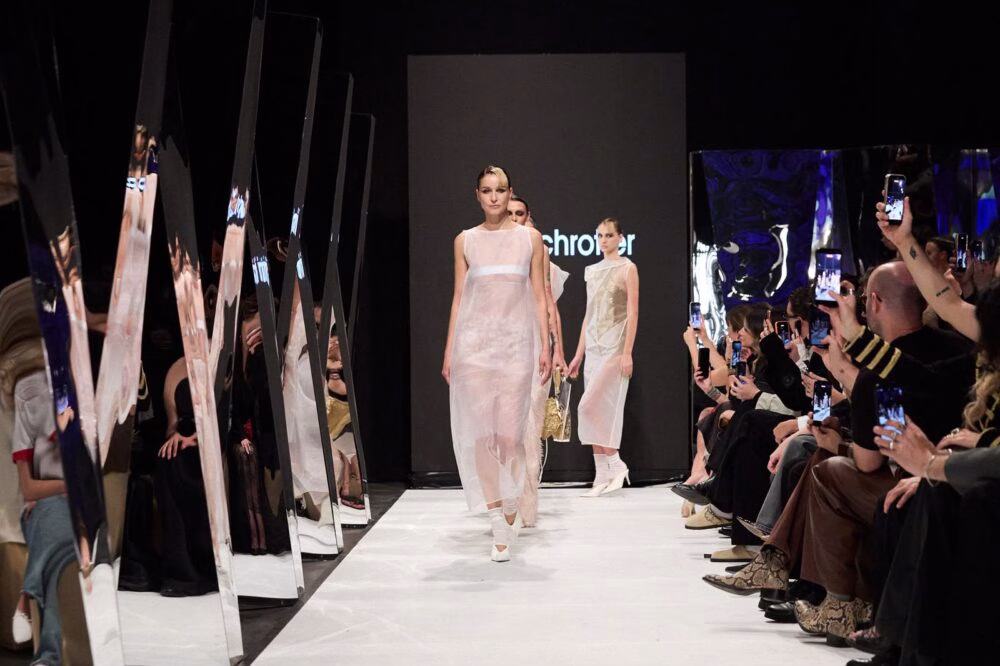 28 de designeri, un singur catwalk: Fashion Week bate record - Bucuresti